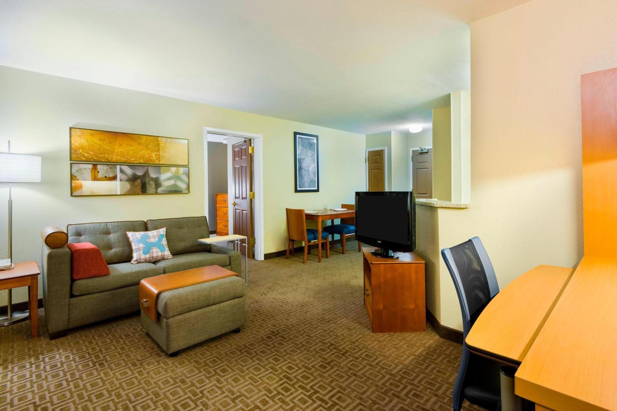 Towneplace Suites Mobile Exterior photo